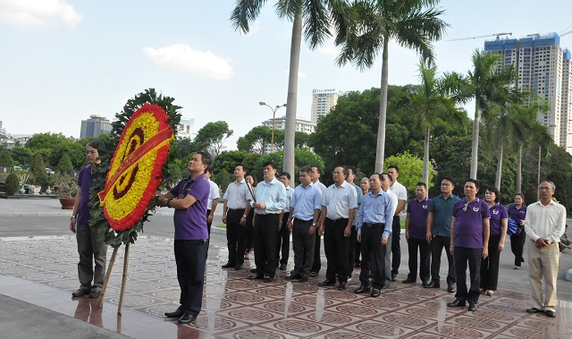 Bá»™ Y Táº¿ Dang HÆ°Æ¡ng Táº¡i NghÄ©a Trang Mai Dá»‹ch Nhan Ká»· Niá»‡m 73 NÄƒm Ngay ThÆ°Æ¡ng Binh Liá»‡t Sá»¹ 27 7 1947 27 7 2020 Tin Ná»•i Báº­t Cá»•ng Thong Tin Bá»™ Y Táº¿