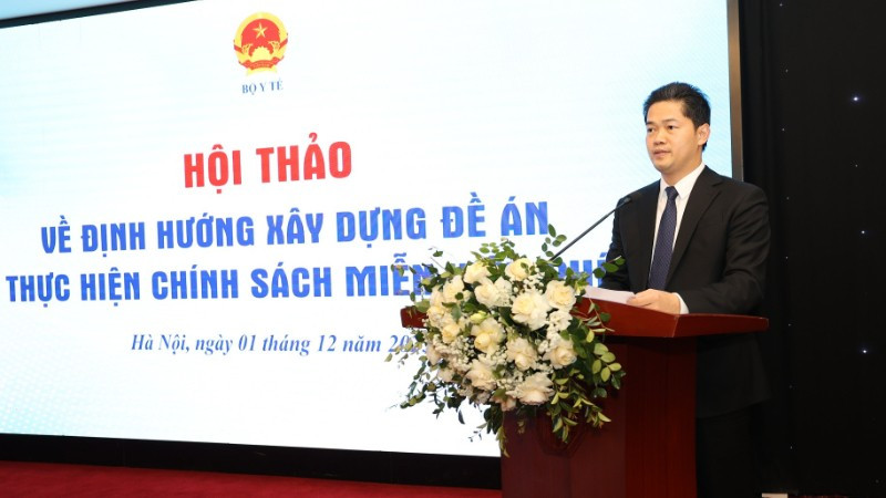 XÂY DỰNG GÓI DỊCH VỤ Y TẾ CƠ BẢN MIỄN PHÍ, HƯỚNG TỚI TỪNG BƯỚC MIỄN VIỆN PHÍ