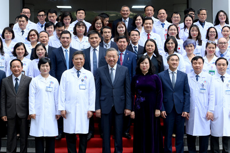 Những người giữ nhịp sống